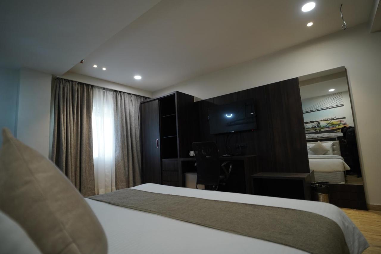 Noxx Residency Hotel Haora Exterior photo